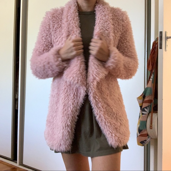 Indikah pink teddy jacket size 8 - Picture 7 of 7